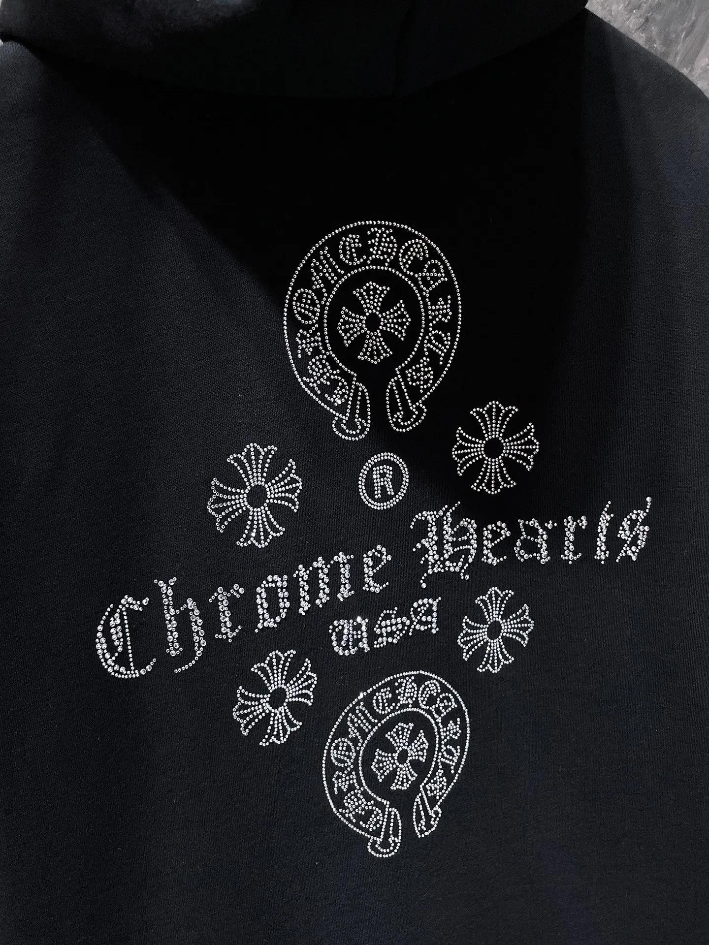 P270 Chrome Hearts Autumn and Winter 2025 Counter Synchronization Heavy-duty hot-drilled horseshoe Sanskrit letter cross Improved customized version 1:1 high-gram weight high-quality fabric Recommended color: white black Size: S, M, L, XL